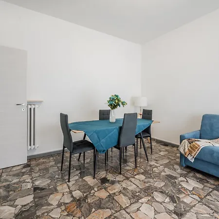 Smart Near Policlinico & Center Affittacamere
